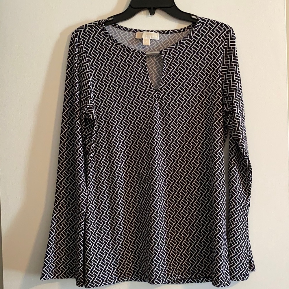 Michael Kors top size M - like new condition